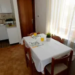 Padrenostro Apartment *