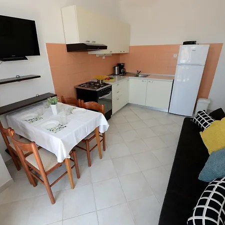 Padrenostro Apartment *