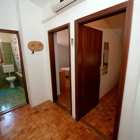 Padrenostro Apartment *