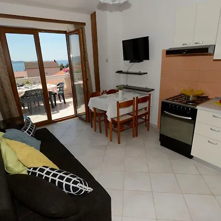 Padrenostro Apartment *
