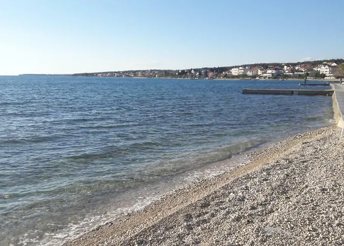 아파트 Padrenostro